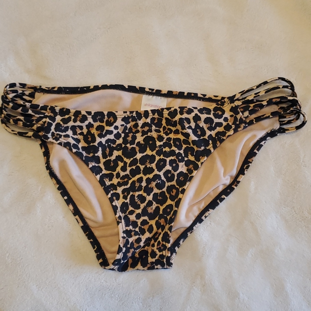 Cheetah print bikini bottoms